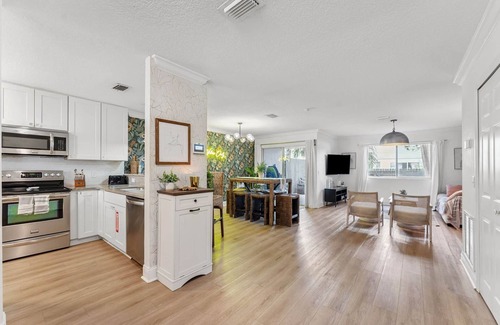 St. Augustine Beach House | 3BR Townhome Steps from St. Augustine Beach