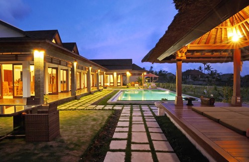 Kemenuh Villa | 3BR Villa, 7Min Drive To Ubud Monkey Forest! - W/Private Swimming Pool!