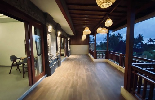 Melayang Villa | 3BR Villa with Pool Overlooking Rice Paddies