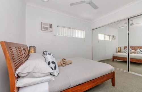 Townsville Apartment | 3BRM Breakwater Apartment, Close to the Strand