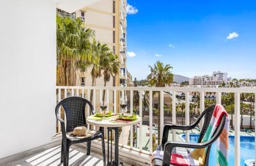 El Madronal Apartment | 3E. Charming Apartment in Las Americas