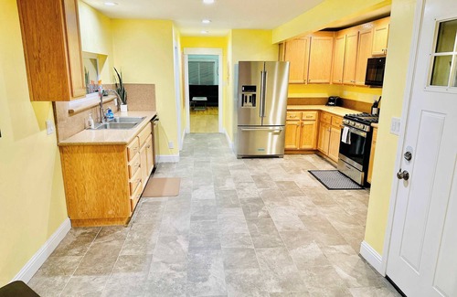 Old Southwest House | 3Masters/3.5Bath/Sleeps13