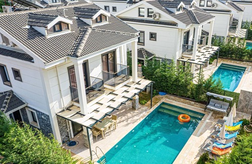 Hisaronu Villa | 4+1 Villa in the Center of Hisaronu
