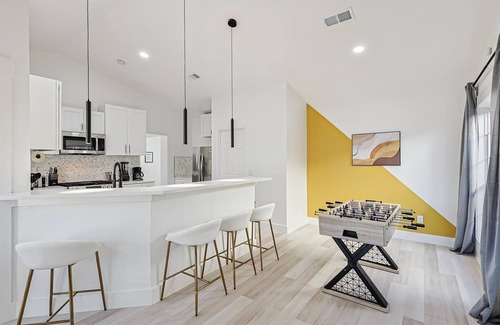 Grand Prairie House | 4-BD,2-BA Luxe Modern Gem with Foosball & Firepit