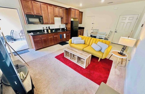 Reno House | 4-bd/lux house/3.5 Bathroom/sleeps16