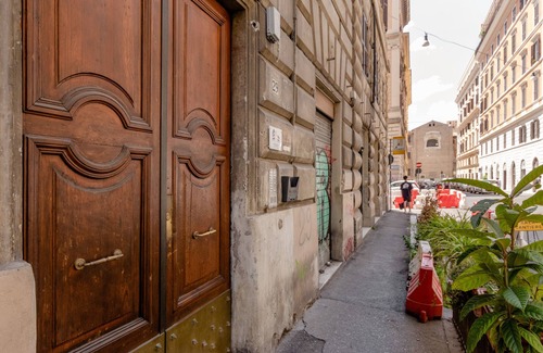 Esquilino Apartment | 4-Bdr Apt among Colosseum&Termini 10-people