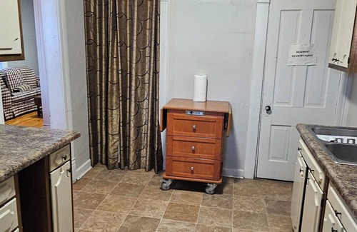Cedar Rapids House | 4 Bed 2 Bath 1 block from Coe College NE CR