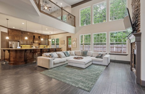 Walden on Lake Conroe House | 4 Bed/3.5 Bath - Pool & Spa - Spacious Oasis - Pet Friendly