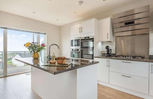 Aberdovey House | 4 Bed in Aberdovey 87586