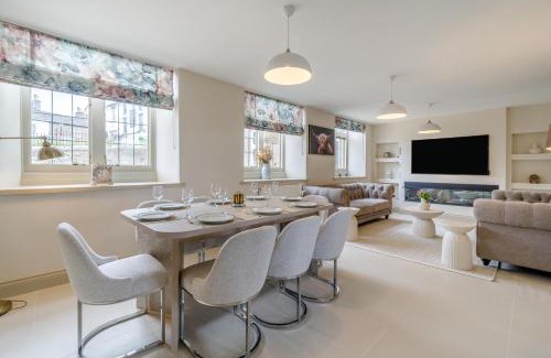 Alston House | 4 Bed in Alston oc-h33061