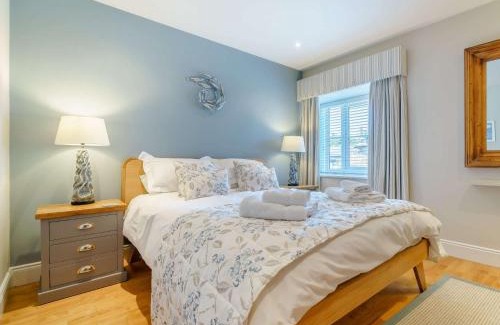 Belford House | 4 Bed in Bamburgh 83373