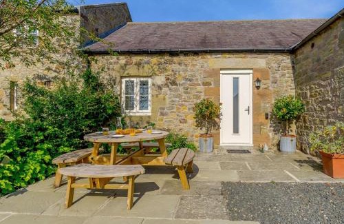 Belford House | 4 Bed in Bamburgh 83373