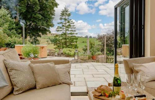 Oswestry House | 4 Bed in Oswestry 87477