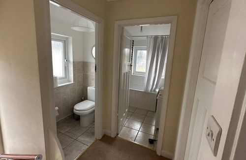Slough House | 4 bed near Windsor