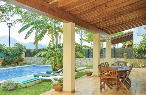 Alcudia Villa | 4 bed villa & private pool close to beach