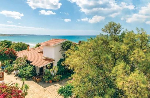 Contrada Cipollazzo House | 4 bedroom accommodation in Menfi AG