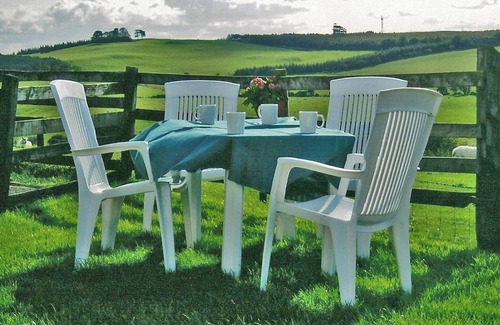 Torthorwald Cottage | 4 bedroom accommodation in Dalton near Lockerbie