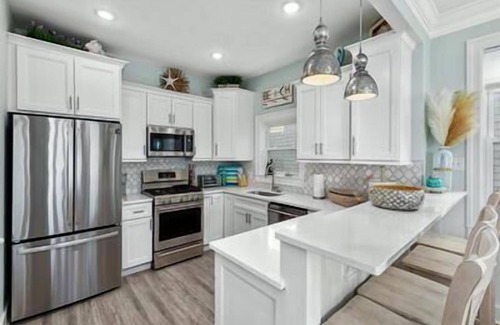 South End Condo | 4 bedroom 2.5 bath updated condo!
