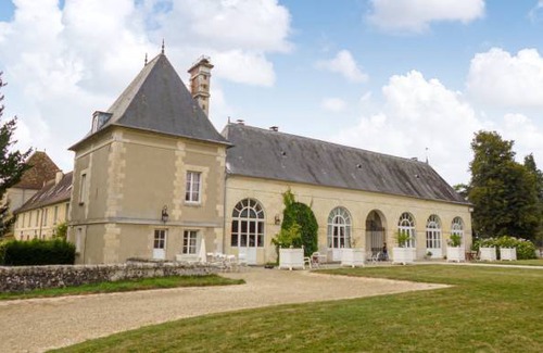 Ocquerre Apartment | 4 bedroom accommodation in Ocquerre