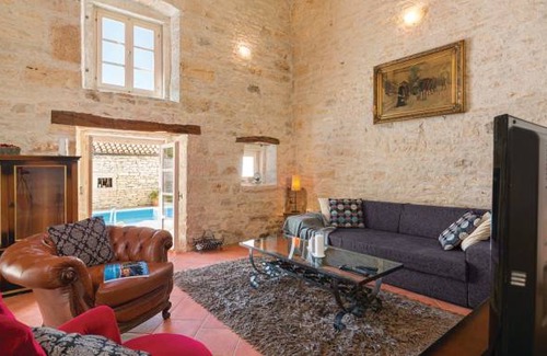 Kringa House | 4 bedroom accommodation in Kringa