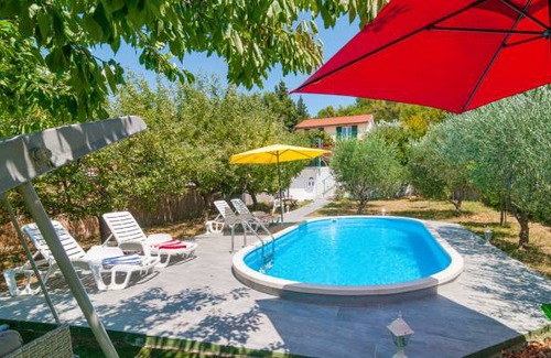 Kucice House | 4 bedroom accommodation in Kucice