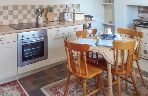 Llanbedrgoch Cottage | 4 bedroom accommodation in Llanbedrgoch, near Benllech