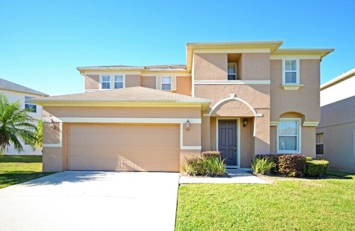 Windwood Bay Villa | 4 bedroom accommodation in Davenport