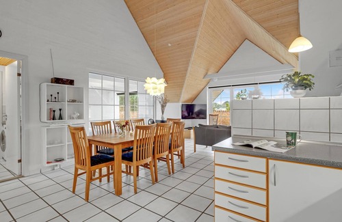 Harboore House | 4 bedroom accommodation in Harboøre