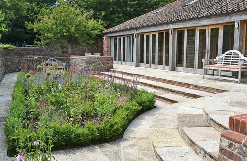 Woodbridge Cottage | 4 bedroom accommodation in Laxfield