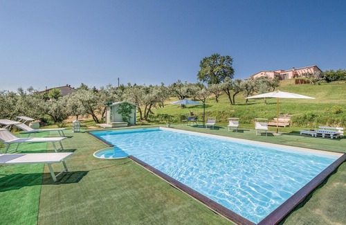 Fornole Apartment | 4 bedroom accommodation in Narni