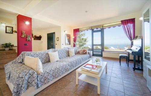 Caronia House | 4 Bedroom Awesome Home In Caronia
