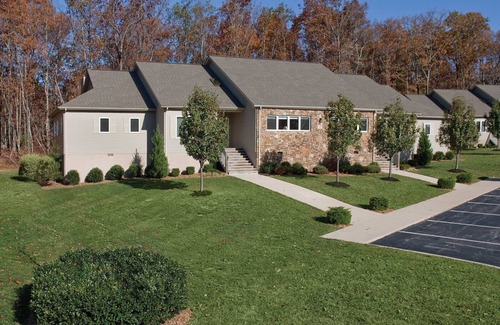 Fairfield Glade Cabin | 4 Bedroom Condo in the Rolling Hills of Tennessee.