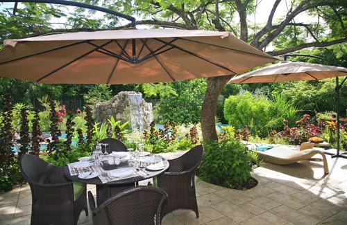 Trouya Villa | 4-bedroom Family Friendly Luxury Villa