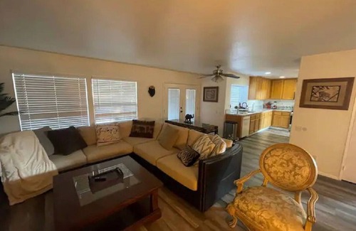 Rubidoux House | 4 bedroom Home Near Downtown Riverside