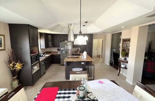 McAllen House | 4-bedroom house in charming McAllen with WiFi, AC. Book now