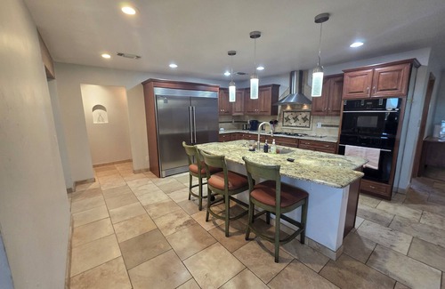 Northeast Heights House | 4-bedroom house in awesome Albuquerque with stunning Mountain View