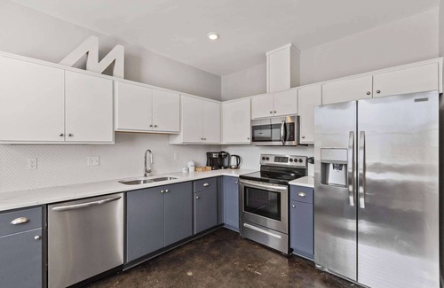 Cooper-Young Historic District House | ✨4 Bedroom New Home in ❤️ of CooperYoung ✨