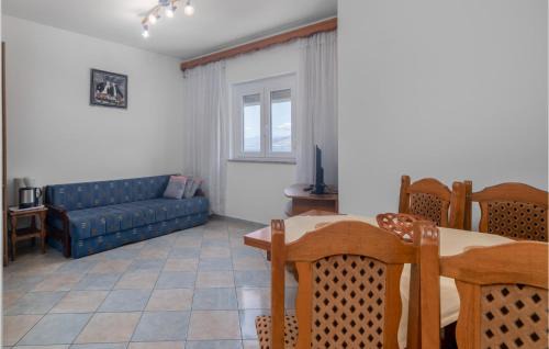 Sveti Juraj Apartment | 4 Bedroom Nice Apartment In Sveti Juraj