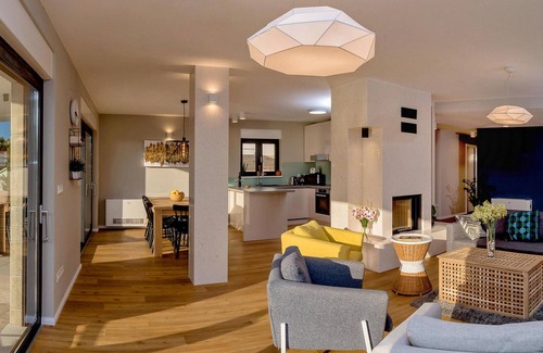 Razanj House | 4 bedroom nice home in Razanj