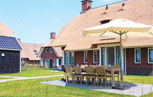 Idskenhuizen House | 4 Bedroom Nice Home In Idskenhuizen