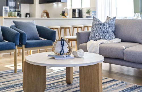 Surfers Paradise Apartment | 4 Bedroom Ocean View Unit at Sun City - Q Stay