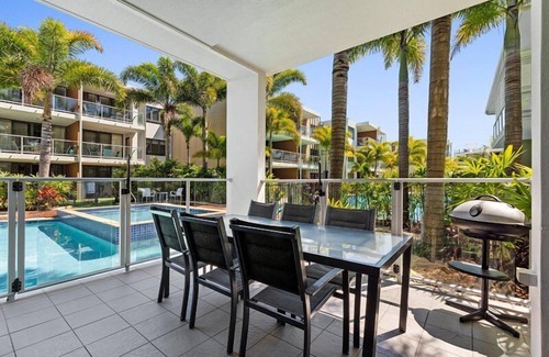Marcoola Apartment | 4 Bedroom Poolside Villa