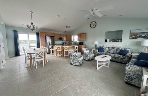 North Topsail Beach House | 4-bedroom soundside house with private dock and easy beach access
