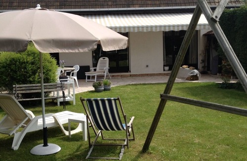 Wimereux House | 4 bedroom seaside house with garden
