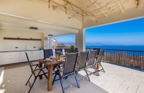 Opatija House | 4 bedroom stunning home in Poljane
