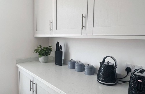 Gorleston-on-Sea House | 4 Bedroom Stylish Costal Getaway