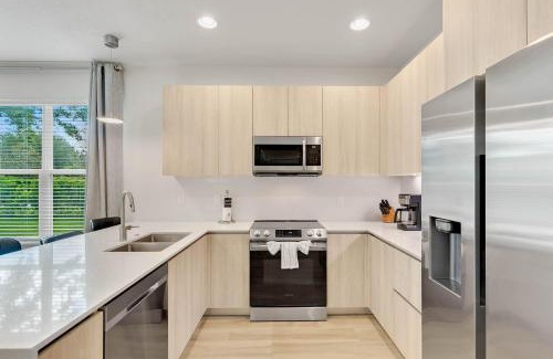 Four Corners House | 4 bedrooms pool home Hidden Forest Resort Amenities