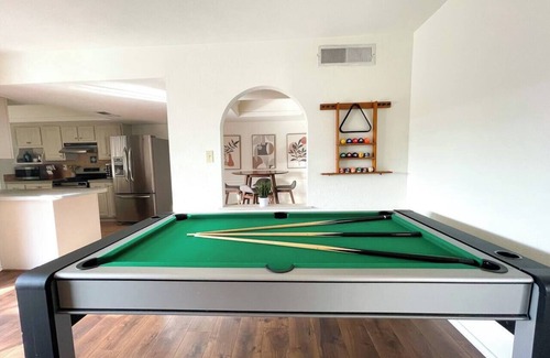 Plano House | 4 BR I Private Pool I BBQ I Patio I Garage Parking