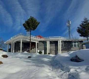 Dhirkot House | 4 BR Luxe Resort In Murree Available For Events