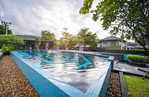 Ko Kaeo Villa | 4 BR Saransiri Villa 2#l Pool Gym Garage Netflix
